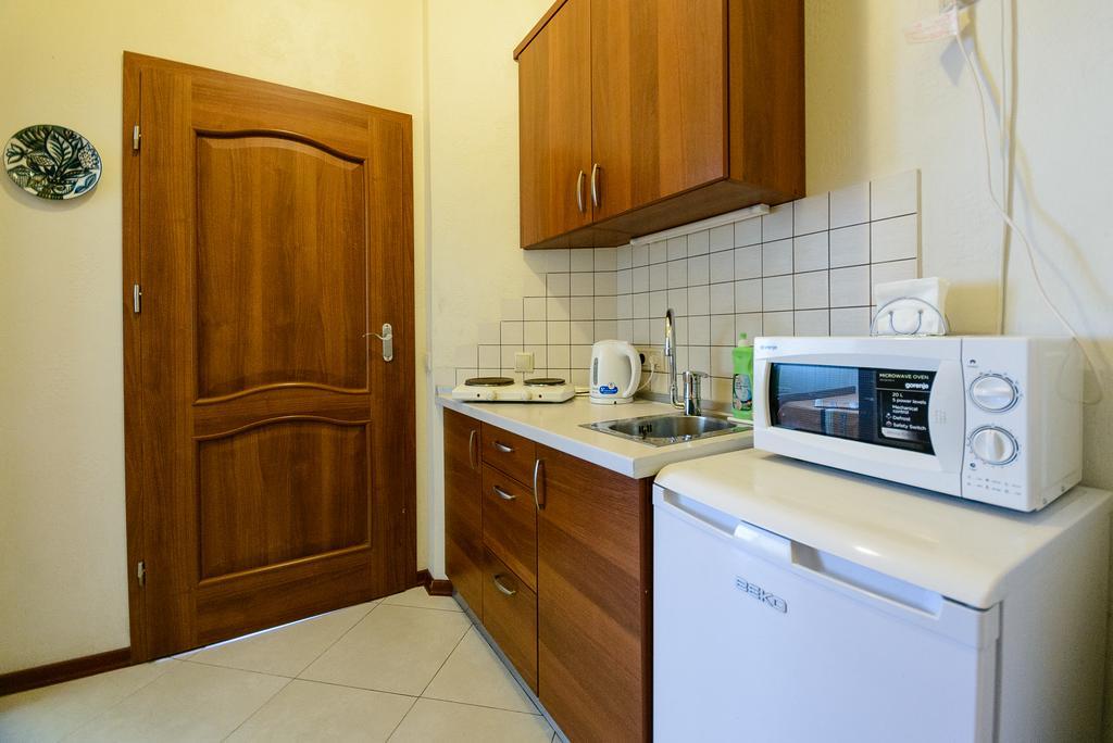 Простора 3 Кімнатна Біля Майдану Незалежності Apartment เคียฟ ภายนอก รูปภาพ